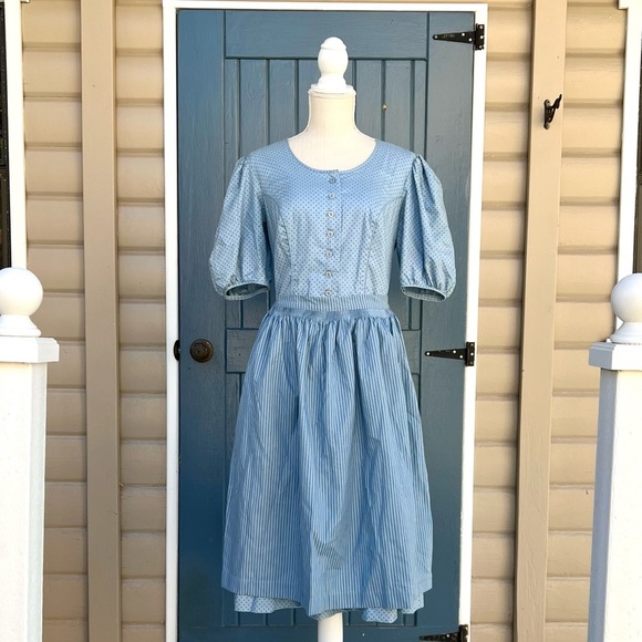 Salzburger Dirndl Dresses & Skirts - Vintage Salzburger Dirndl Dress with Apron, made in Austrian Women’s Size 44